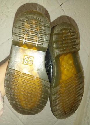 Распродажа 2+1 туфли лаковые на липучках для девчонки 7