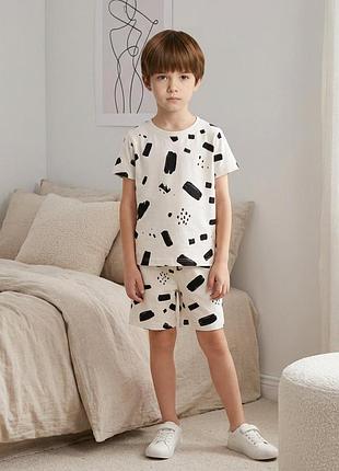 Хлопковая пижама на мальчика футболка и шорты 98-104 см (3-4y)