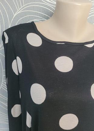 Гарний тонкий м'який джемпер у горошок