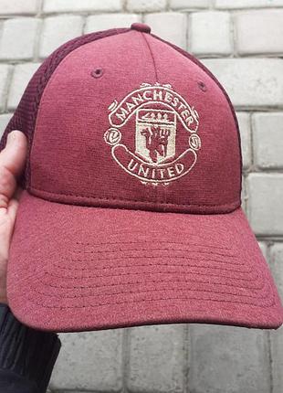 Kепка  manchester united stretch specter mesh 39thirty new era.бордо.
