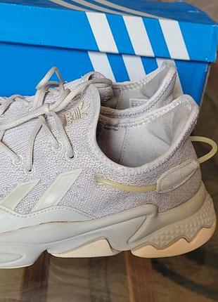 Крассовки женские adidas