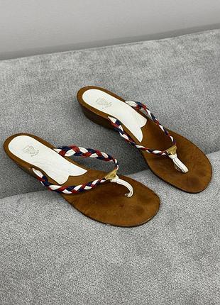 Жіночі сандалі gucci