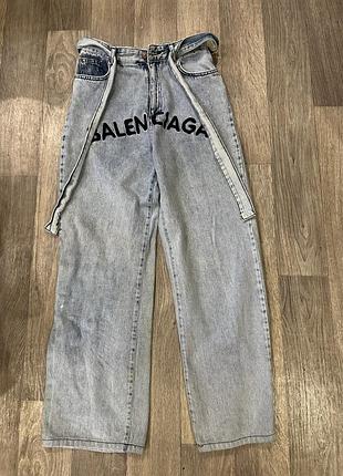 Джинси від balenciaga в гарному стані розмір 29
