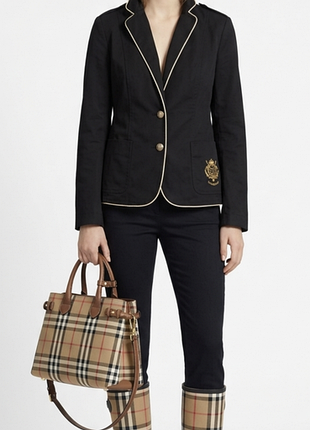 Люксовий чорний жакет burberry london у стилі old money