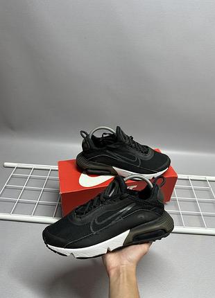 Кросівки nike
