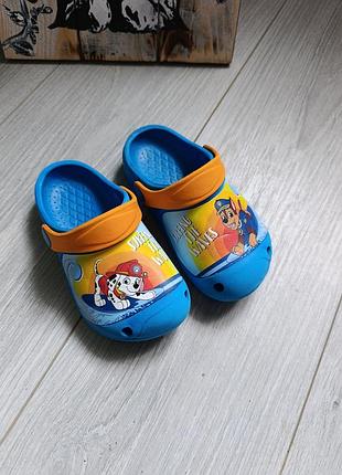 Детские шлепанцы