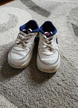 Детские кроссовки nike 24 размер