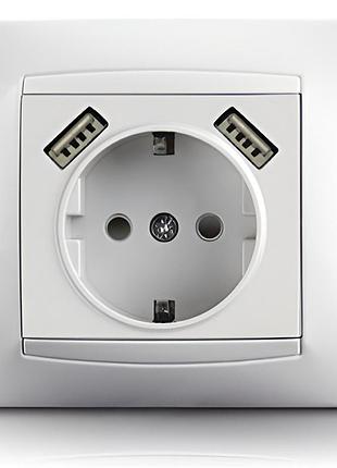 Розетка 1-на з заземленням + гнізда 2 usb lemanso сакура біла lmr1039