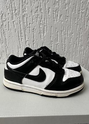Кросівки nike