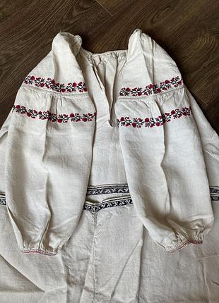 Старовинна льняна вишиванка