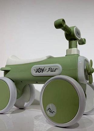 Детский биговел велобег для детей от 1.5 до 3 лет joy yl-13557/04 пластиковая рама с подсветкой и озвучкой зеленый