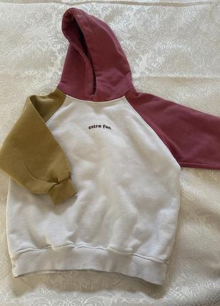 Реглан с капюшоном zara  116 см детский