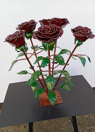 Кованные розы 8