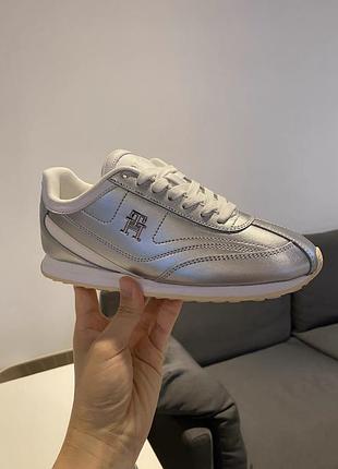 Кросівки tommy hilfiger