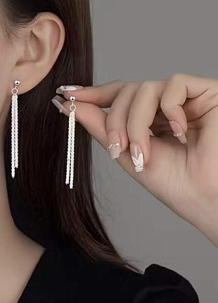 Красивые серьги из медплава не темнеют