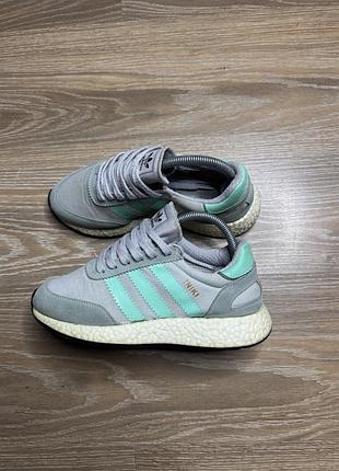 Кросівки adidas