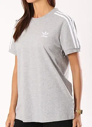 Женская хлопковая футболка adidas