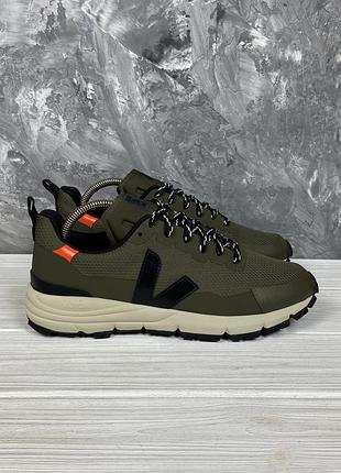 Кроссовки veja dekkan 40/25.5 см