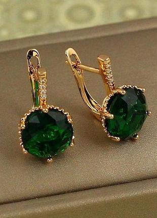 Серьги xuping jewelry с большим зеленым камнем шестигранная оправа 2 см золотистые love-shopping
