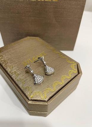 Сережки жіночі