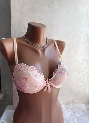 Нежный розово персиковый лиф passionata