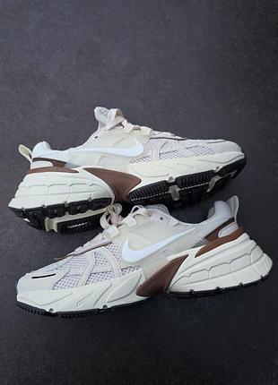 Nike v2k runtekk 2