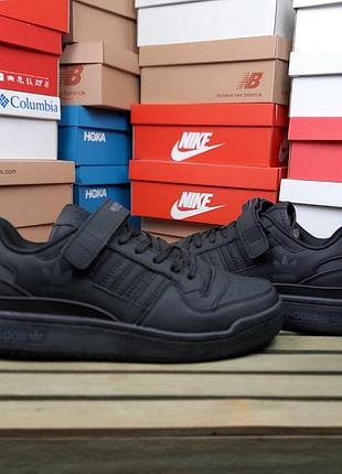 Adidas forum low черные