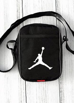 Сумка через плече jordan створена для міста