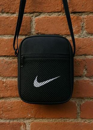 Барсетка nike oxford 1000d — практичность и надёжность