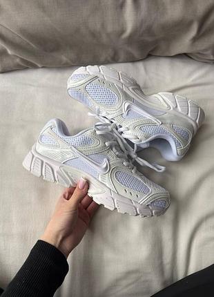 Кроссовки nike white