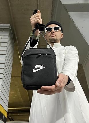 Чоловіча спортивна барсетка nike чорна сумка через плече найк nike