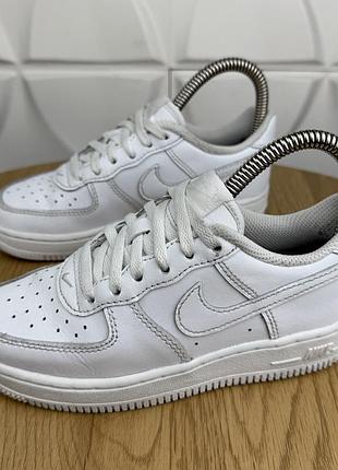 Оригінальні шкіряні кросівки nike air force 1