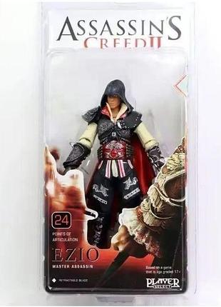 Фігурка іграшка assassin’s creed ezio master assassin 18 см / колекційна рухлива екшн-фігура героя гри ассасін крід еціо в чорному