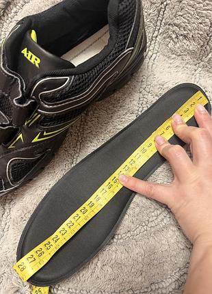 Кросівки чоловічі 7