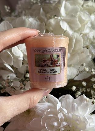 Вотивна свічка yankee candle garden picnic ароматизована арома парфумована
