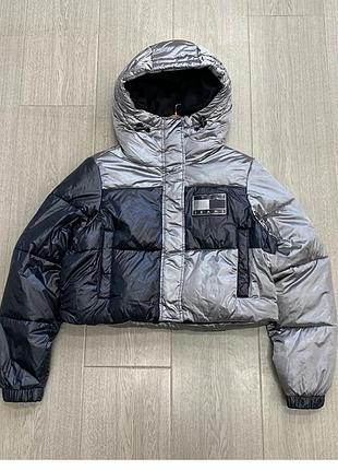 Нова куртка tommy jeans