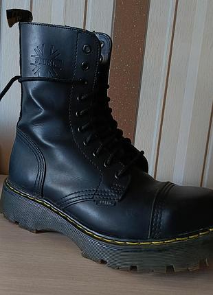 Чоботи з металевим носком steel boots, 10 eyelets