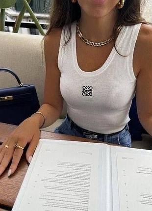 Трендова жіноча майка loewe
