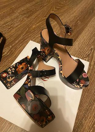 Red valentino босоніжки ❤️