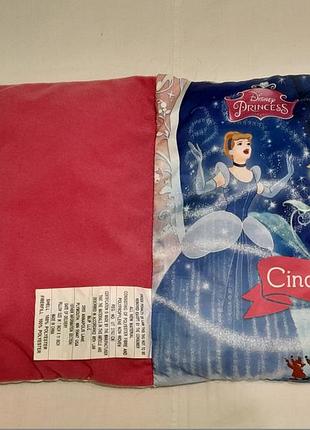 Disney - дитяча декоративна подушка у формі книги  - з принтом попелюшки -20х30х7 см