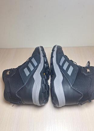 Ботинки adidas 6