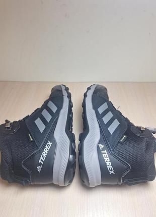 Ботинки adidas 7