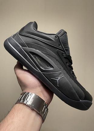 Jordan zion 4 triple black