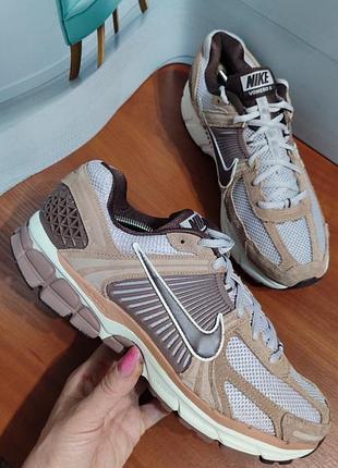 Кроссовки nike vomero 5
