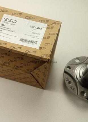 Cтупица переднего колеса ланос, сенс r13 96176252 lanos 1.5 sens 1.3