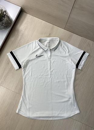 Спортивна футболка nike