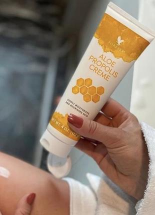 Крем с алоэ и прополисом "forever aloe propolis creme" (форевер) 113г