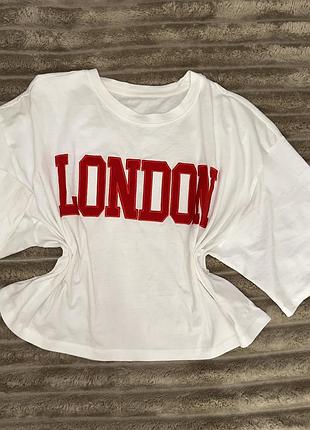 Біла футболка з написом london