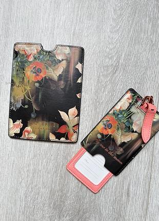 Адресна бірка на валізу ted baker і чохол для паспорту аксесуари для подорожей обкладинка