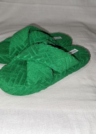 Шльопанці   *  primark*     німеччина      р.39  (25.50см)
